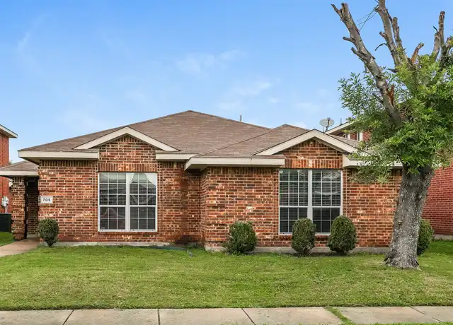 Property at 705 Pine Hollow Dr, Desoto, TX, 75115, 4 beds, 2 baths, [object Object]