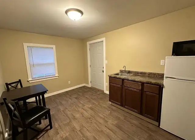 Property at Ann Arbor Rd 7657 - 7657 Ann Arbor Rd, Jackson, MI, 49201, 0 beds, 1 bath, [object Object]