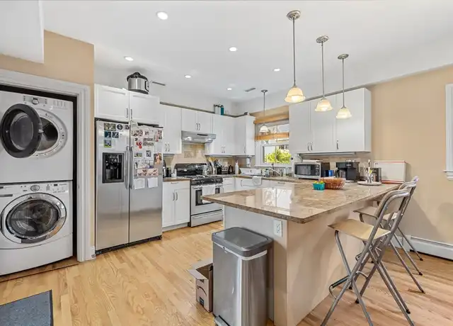 Property at 201 Norfolk St Unit 1, Cambridge, MA, 02139, 3 beds, 1 bath, [object Object]