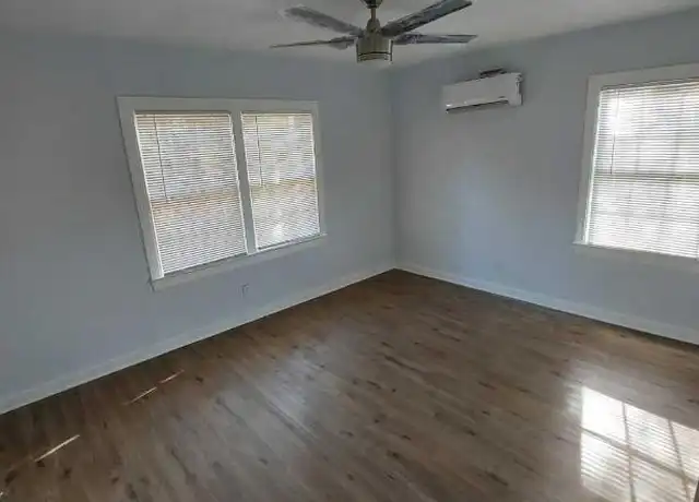 Property at 1857 Westover St, Jackson, MS, 39209, 3 beds, 1 bath, [object Object]