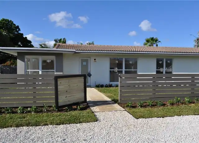 Property at 1625 NE 15th Ave Unit 2, Fort Lauderdale, FL, 33305, 2 beds, 2 baths, [object Object]