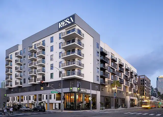Property at Resa Long Beach - 300 Pacific Ave, Long Beach, CA, 90802, 0-3 beds, 1-2.5 bath, [object Object]