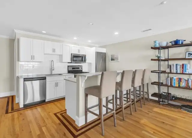 Property at 39 Dorchester St #5, South Boston, MA, 02127, 2 beds, 2 baths, [object Object]