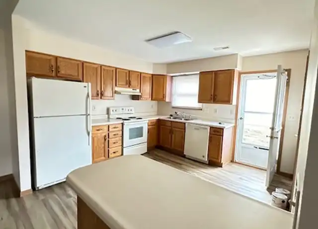 Property at 428 Hill St, Washington, MO, 63090, 2 beds, 2 baths, [object Object]