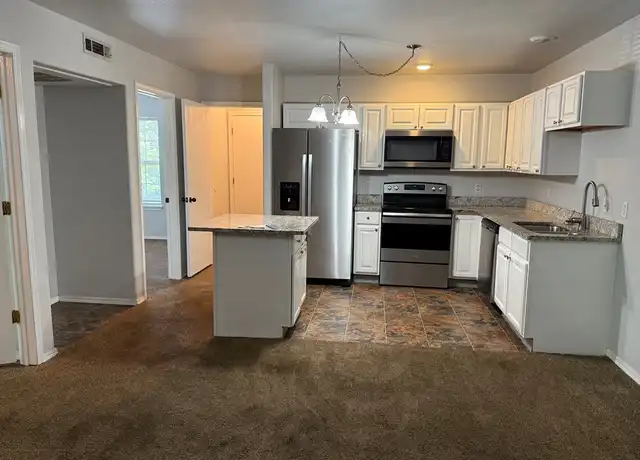 Property at 8148 Randall Ln Unit 5, Decatur, AR, 72722, 2 beds, 1 bath, [object Object]
