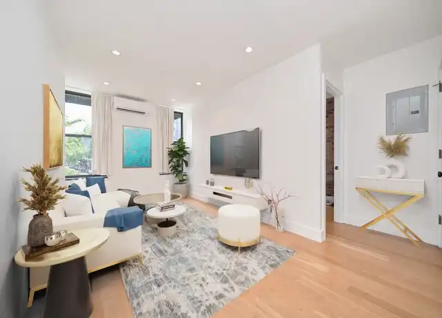 Property at 243 E 2nd St Unit 2B, New York, NY, 10009, 2 beds, 1 bath, [object Object]