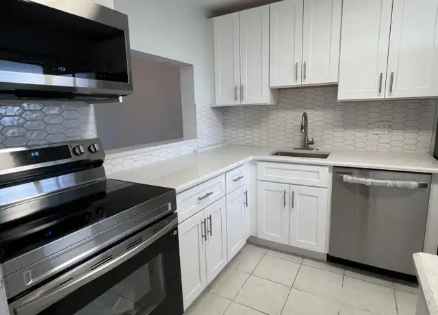Property at 5961 NW 2nd Ave #506, Boca Raton, FL, 33487, 2 beds, 2 baths, [object Object]