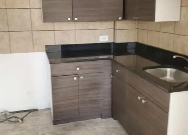Property at 1360 W Touhy Ave Unit 1, Chicago, IL, 60626, 2 beds, 1 bath, [object Object]