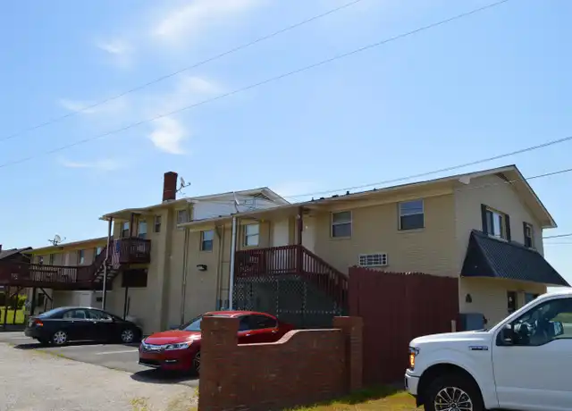 Property at 2166 Old Mountain Rd Unit ROAD-2 D, Statesville, NC, 28625, 2 beds, 1 bath, [object Object]