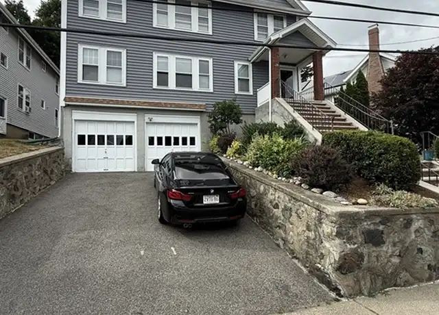 Property at 16 Edgecliff Rd Unit 1, Watertown, MA, 02472, 2 beds, 1 bath, [object Object]