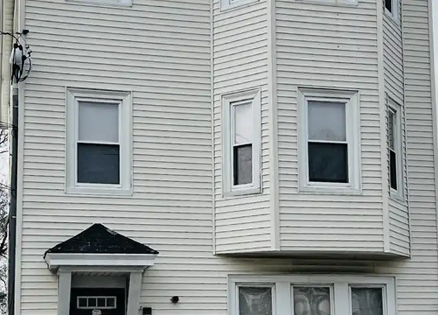 Property at 31 Louis St Unit 1, Chelsea, MA, 02150, 2 beds, 1 bath, [object Object]