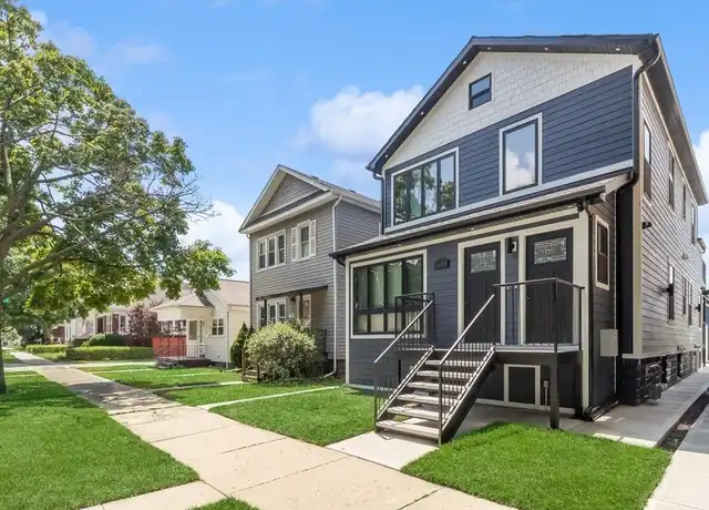 Property at 5306 N Luna Ave Unit 2, Chicago, IL, 60630, 2 beds, 1 bath, [object Object]
