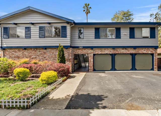 Photo of 360 Chiquita Ave Unit 11, Mountain View, CA 94041
