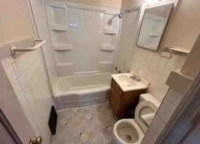 Property at 2808 Lawndale Ave, Rockford, IL, 61101, 3 beds, 1 bath, [object Object]