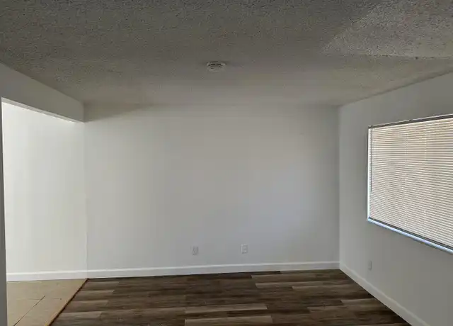 Property at 21001 Berry St Unit 3, California City, CA, 93505, 2 beds, 1 bath, [object Object]