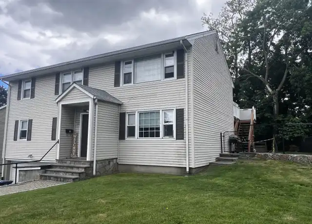 Property at 255 Jennings Rd Unit 257, Fairfield, CT, 06825, 3 beds, 1 bath, [object Object]