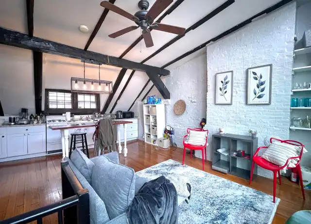 Property at 5 Champney Pl, Boston, MA, 02114, 2 beds, 1 bath, [object Object]