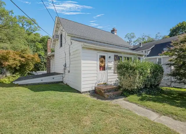 Property at 3247 Albany Post Rd, Peekskill, NY, 10566, 3 beds, 1.5 baths, [object Object]