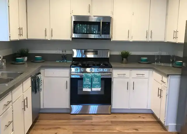 Property at 1056 N Escondido Blvd Unit D, Escondido, CA, 92026, 2 beds, 2 baths, [object Object]