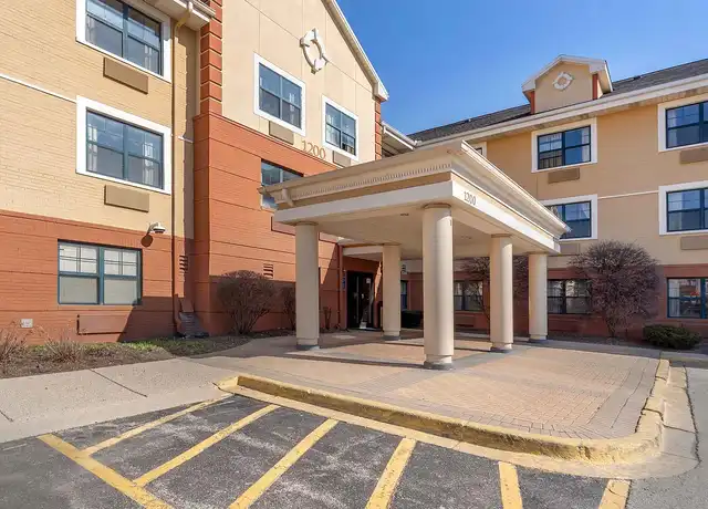 Property at Chicago - Woodfield Mall - 1200 American Ln, Schaumburg, IL, 60173, 0 beds, 1 bath, [object Object]
