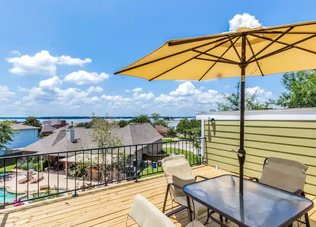 Property at 5421 Blue Haven Dr, Willis, TX, 77318, 5 beds, 4 baths, [object Object]