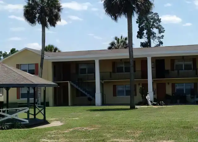 Property at 302 S Spring Garden Ave, Deland, FL, 32720, 2 beds, 1 bath, [object Object]