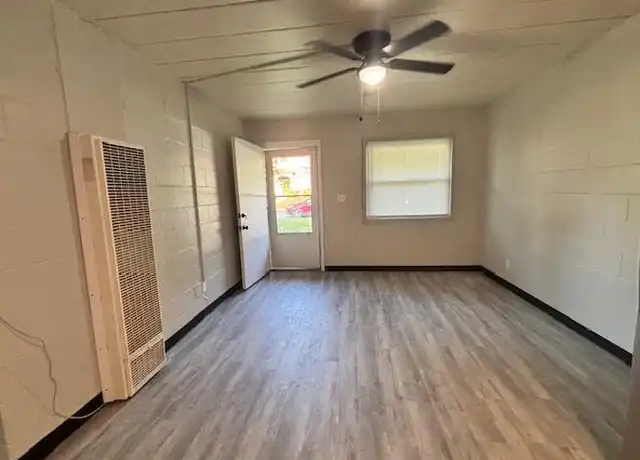 Property at 144 Brunson Ave, Columbus, OH, 43203, 1 bed, 1 bath, [object Object]