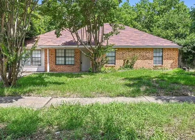 Property at 115 Mesa Wood Dr, Glenn Heights, TX, 75154, 3 beds, 2 baths, [object Object]