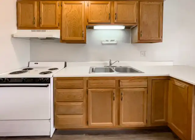 Property at 210 N Martin St, Muncie, IN, 47303, 1 bed, 1 bath, [object Object]