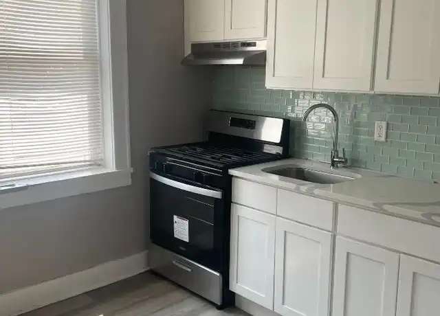 Property at 204 President St Unit 121, Passaic, NJ, 07055, 1 bed, 1 bath, [object Object]