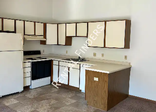 Property at 907 Madison Ave Unit 10, Marinette, WI, 54143, 2 beds, 1 bath, [object Object]