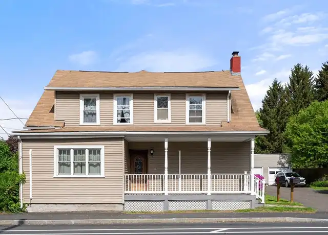 Property at 376 Newton St Unit 1, South Hadley, MA, 01075, 3 beds, 2 baths, [object Object]