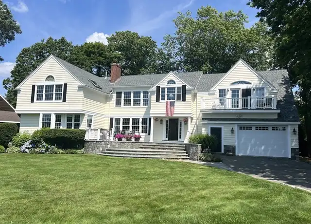 Property at 247 Ocean Ave, Marblehead, MA, 01945, 6 beds, 5 baths, [object Object]