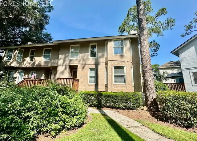 Property at 117 Black Watch Dr, Hilton Head Island, SC, 29926, 2 beds, 2.5 baths, [object Object]
