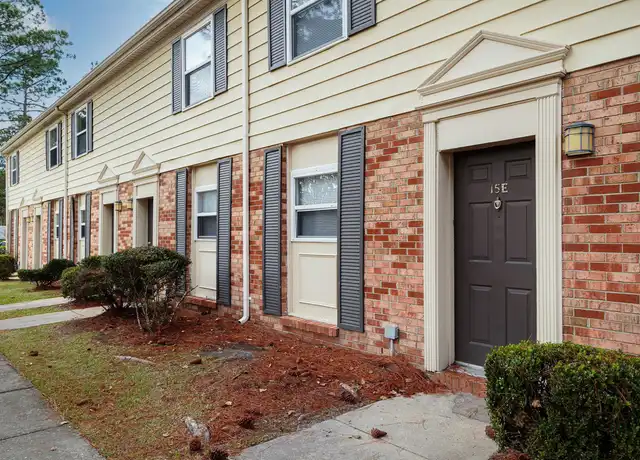 Property at 301 Village Dr Unit 05C, Jacksonville, NC, 28546, 2 beds, 1.5 baths, [object Object]