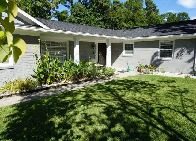 Property at 109 Sands Hill Dr E, Wilmington, NC, 28409, 3 beds, 3 baths, [object Object]