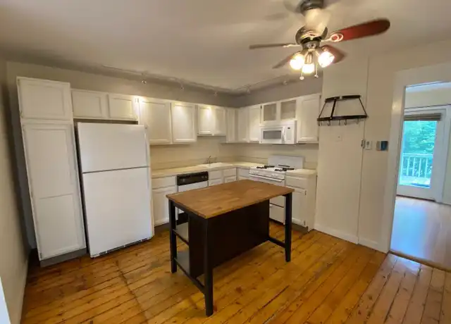 Property at 72 Mechanic St Unit 2, New Haven, CT, 06511, 2 beds, 1 bath, [object Object]