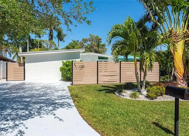 Property at 1971 Holiday Ln, Naples, FL, 34104, 4 beds, 2 baths, [object Object]