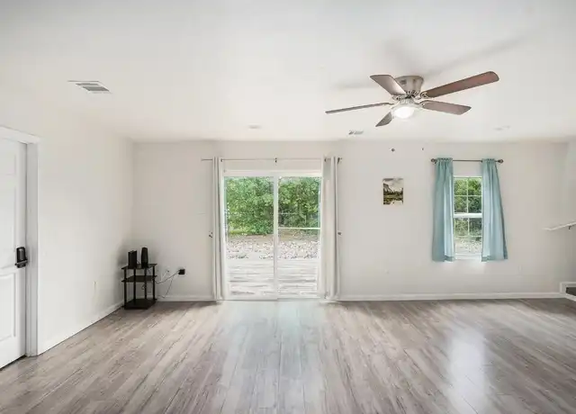 Property at 4906 Melvin Dr, San Antonio, TX, 78220, 1 bed, 1 bath, [object Object]