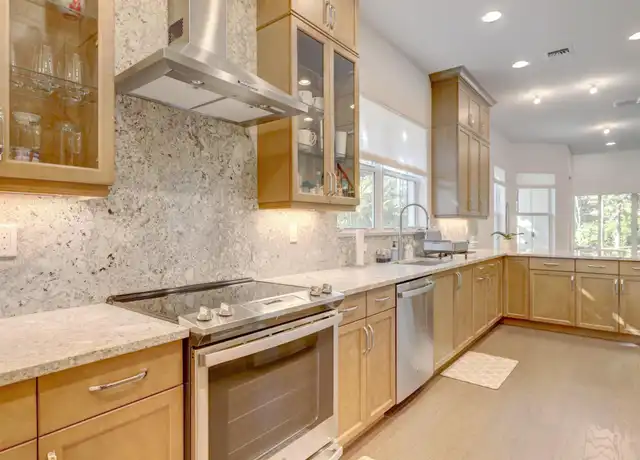 Property at 11401 Pointe Midtown Dr, Palm Beach Gardens, FL, 33418, 4 beds, 3.5 baths, [object Object]