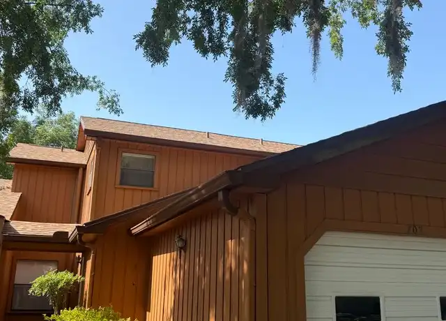 Property at 2701 NE 10th St, Ocala, FL, 34470, 2 beds, 2.5 baths, [object Object]