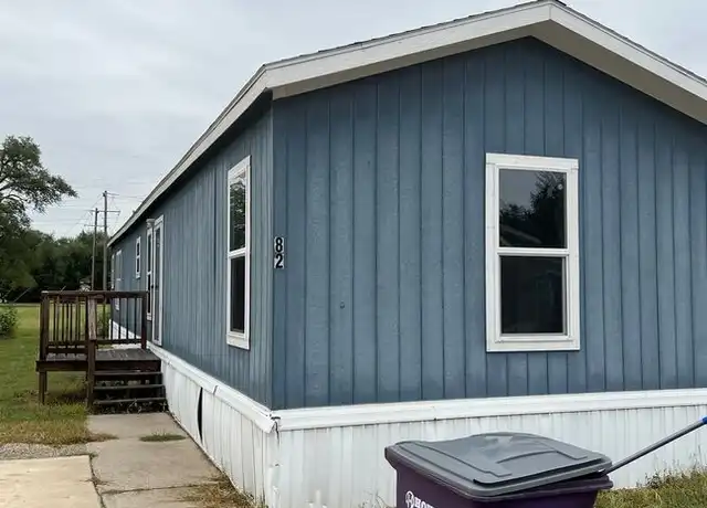 Property at 82 John Pride Ln, Manhattan, KS, 66502, 3 beds, 2 baths, [object Object]