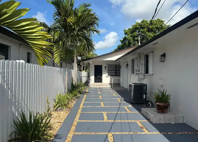 Property at 810 NW 31st Ave Unit 2, Miami, FL, 33125, 4 beds, 2 baths, [object Object]
