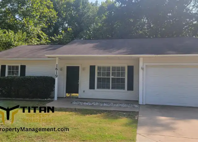 Property at 1619 Highway 35 S, Benton, AR, 72015, 3 beds, 2 baths, [object Object]