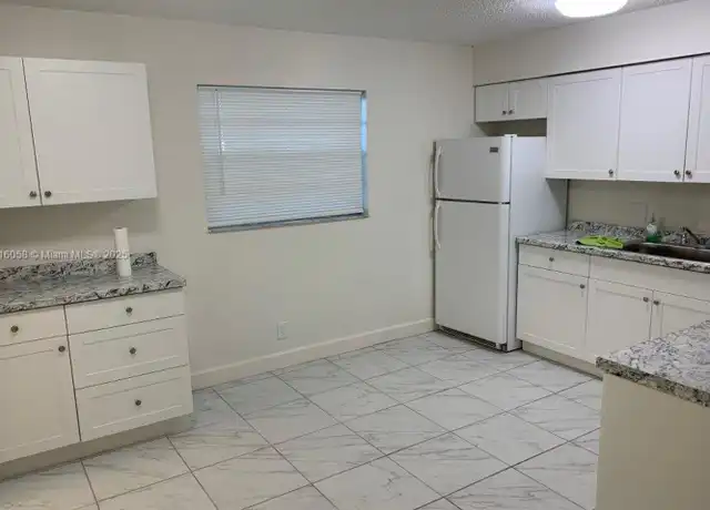 Property at 1450 SW 2nd Ave Unit B, Dania Beach, FL, 33004, 3 beds, 2 baths, [object Object]