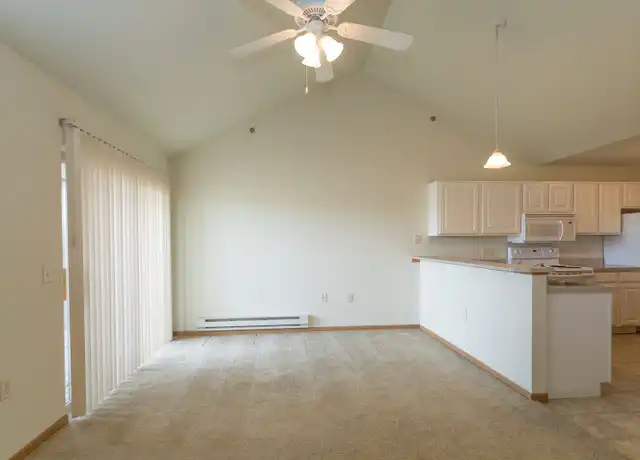 Property at 321 Meadowside Dr Unit 202-306, Verona, WI, 53593, 0 beds, 1 bath, [object Object]