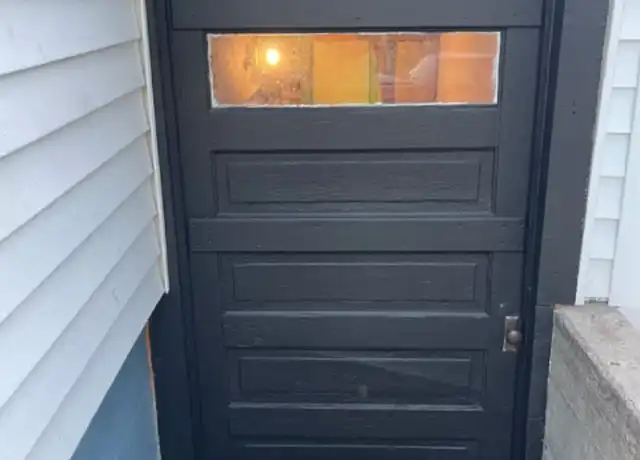 Property at 412 E D Ave, Bismarck, ND, 58501, 1 bed, 1 bath, [object Object]