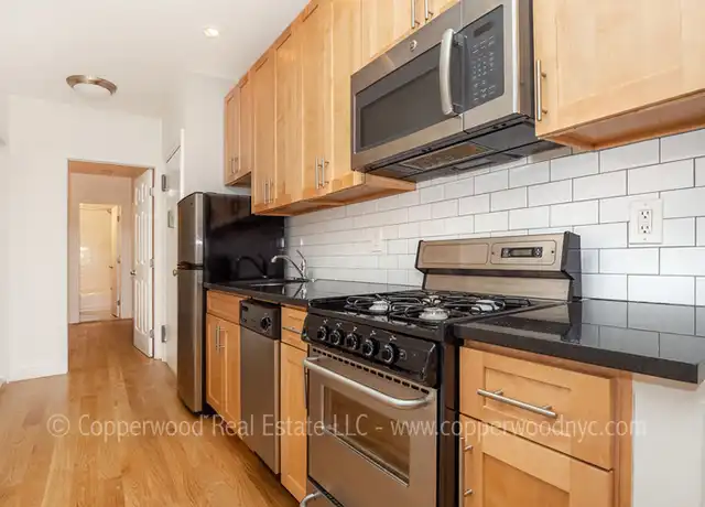 Property at 172 E 82nd St Unit 3A, New York, NY, 10028, 2 beds, 2 baths, [object Object]