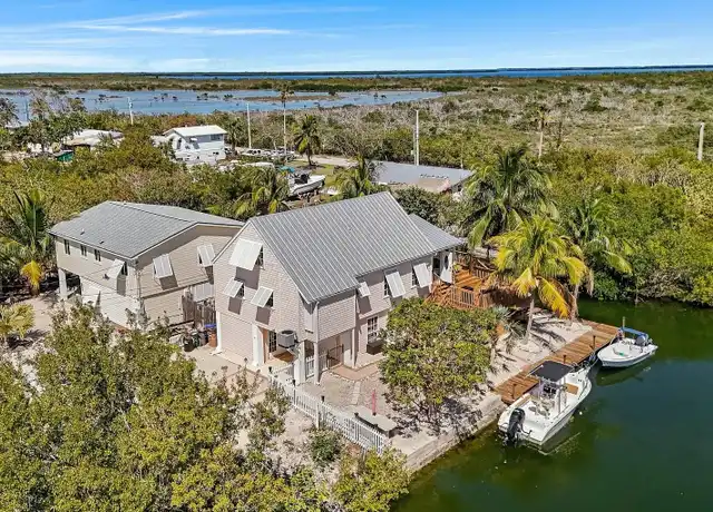 Property at 3915 Diane Rd, Big Pine Key, FL, 33043, 3 beds, 2.5 baths, [object Object]