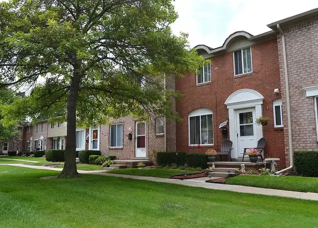 Property at Royal Woods - Riverview, MI - 13751 Sibley Rd, Riverview, MI, 48193, 2-3 beds, 1.5 baths, [object Object]
